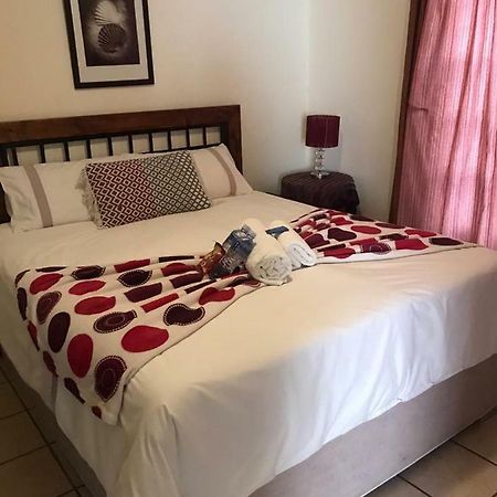 Queenspark Lodge بلومفونتين المظهر الخارجي الصورة