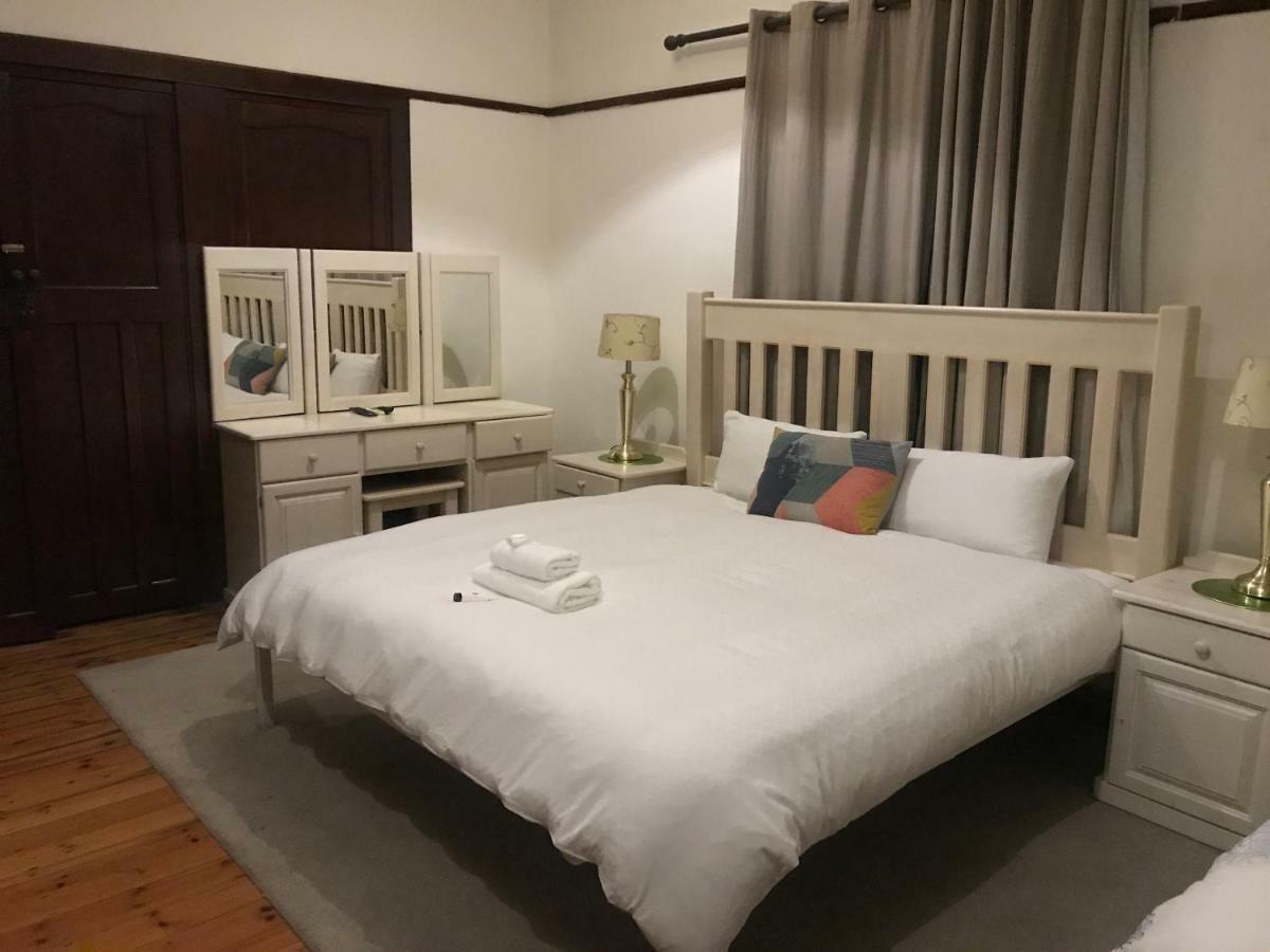 Queenspark Lodge بلومفونتين المظهر الخارجي الصورة